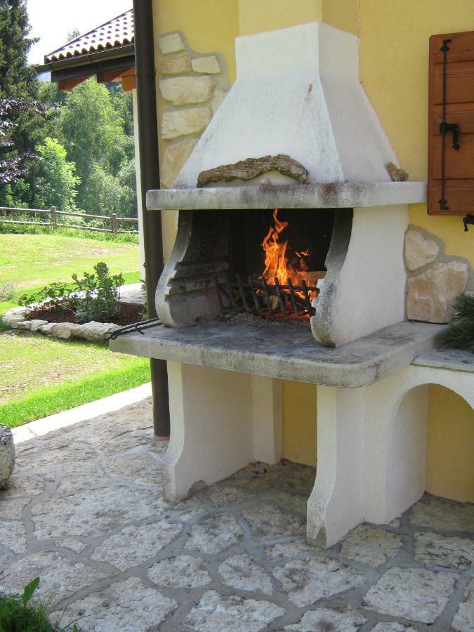Вилла Chalet La Montagnola Borgo Valsugana Экстерьер фото